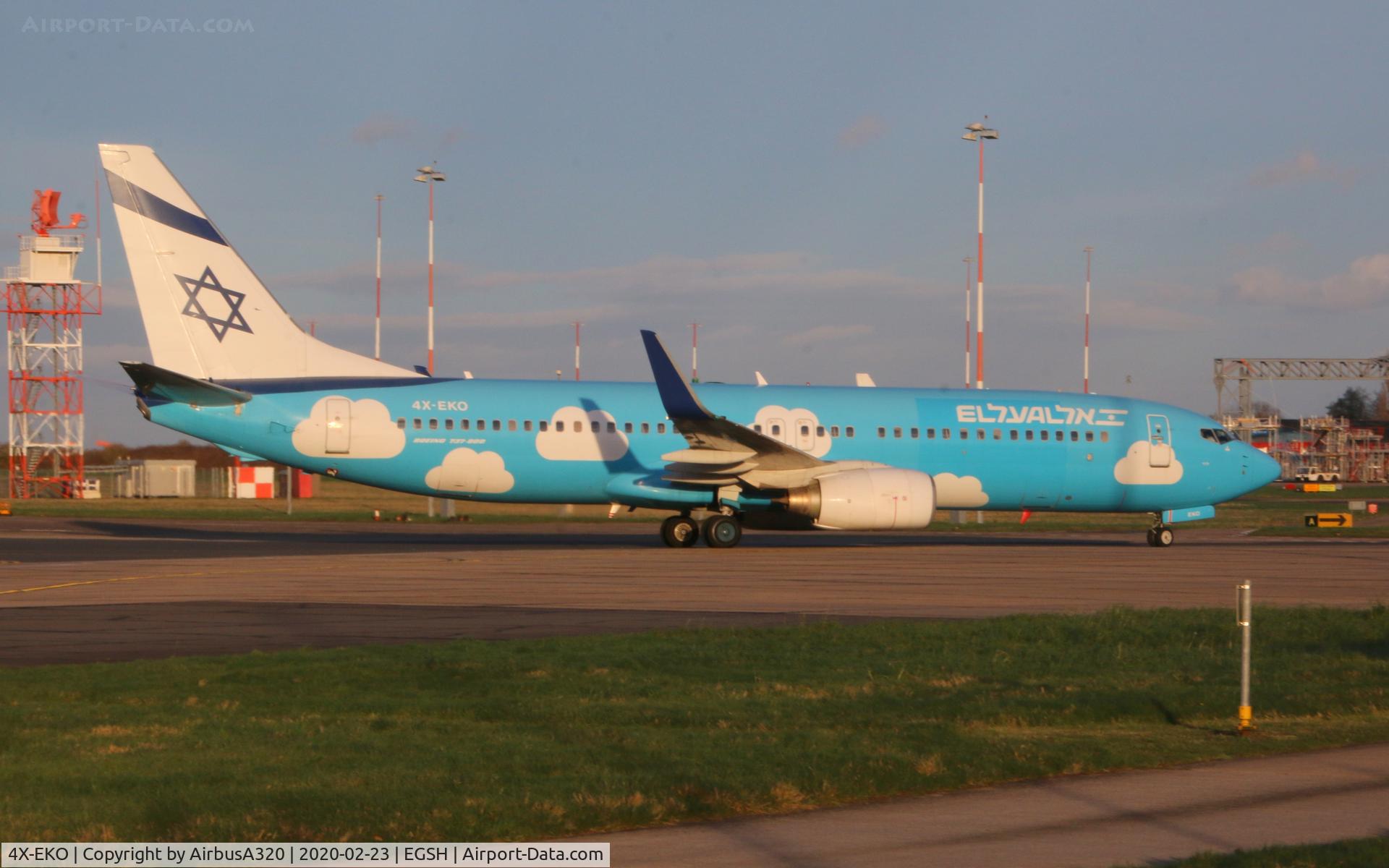 4X-EKO, 2003 Boeing 737-86Q C/N 30287, Arriving at Norwich for repaint into standard livery