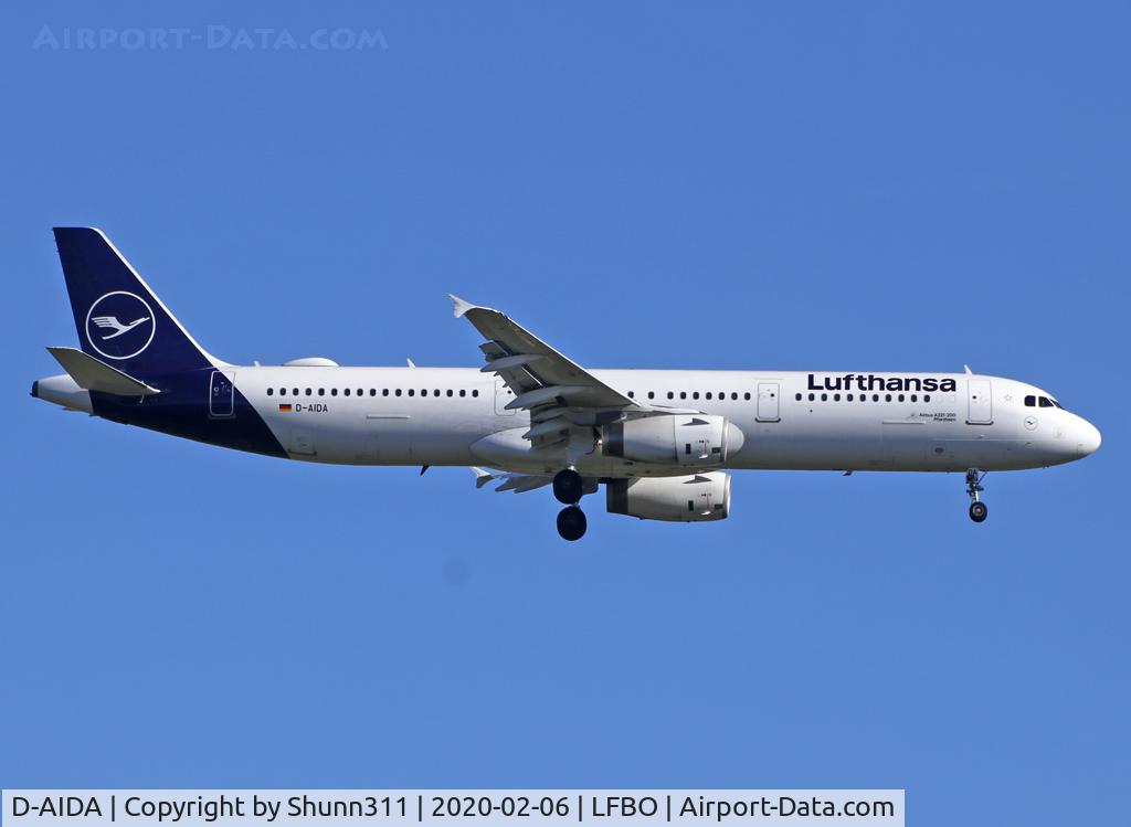 D-AIDA, 2010 Airbus A321-231 C/N 4360, Landing rwy 14L in new c/s