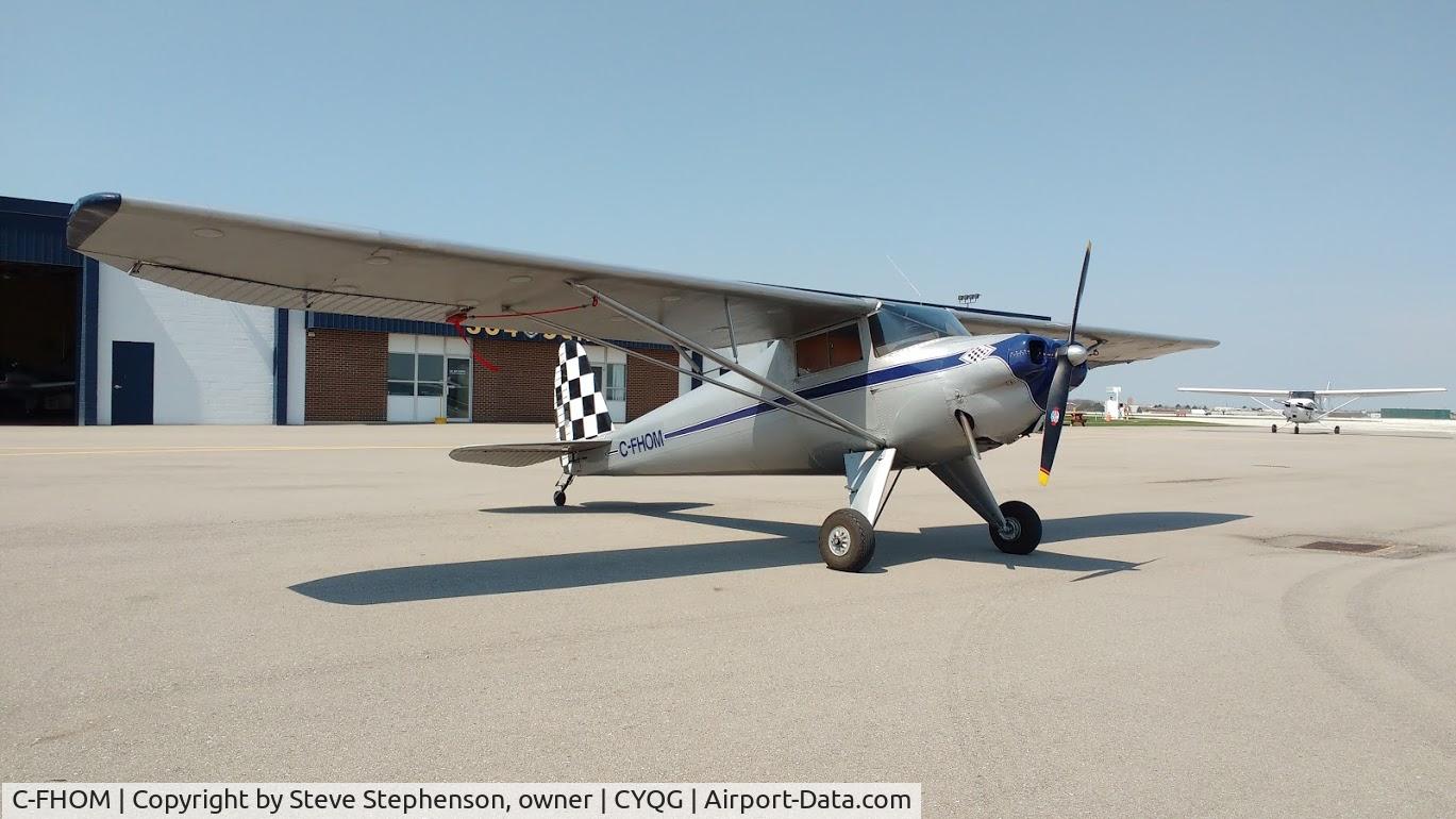 C-FHOM, 1939 Luscombe 8A C/N 955, C-FHOM on west ramp in Windsor ON