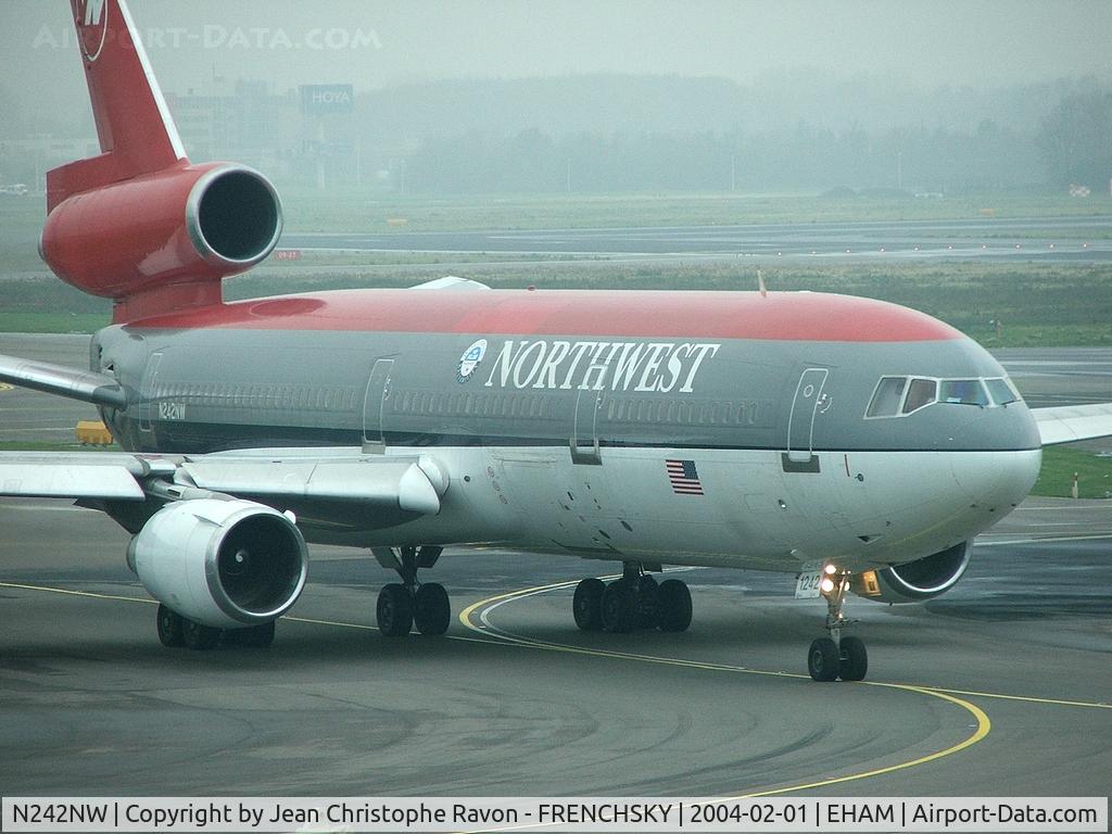 N242NW, 1981 McDonnell Douglas DC-10-30 C/N 47845, Northwest Airlines (broken up)