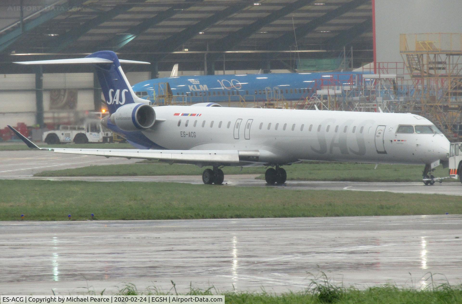 ES-ACG, 2012 Bombardier CRJ-900 NG (CL-600-2D24) C/N 15277, 