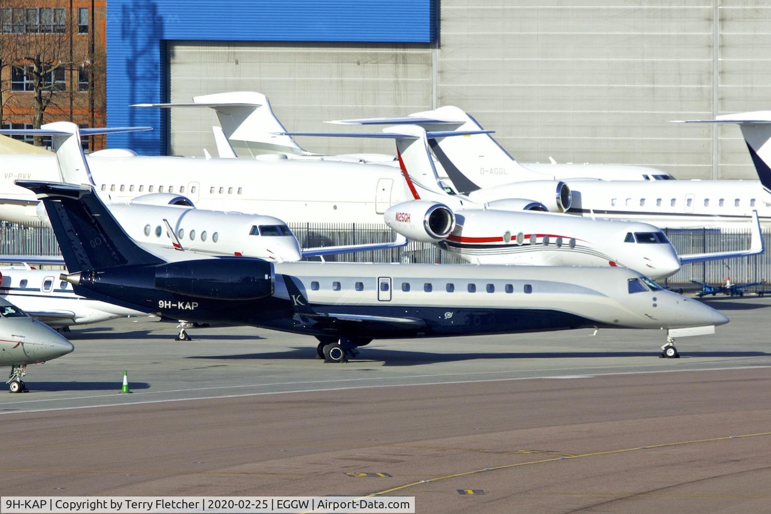 9H-KAP, 2009 Embraer EMB-135BJ Legacy 600 C/N 14501089, At Luton