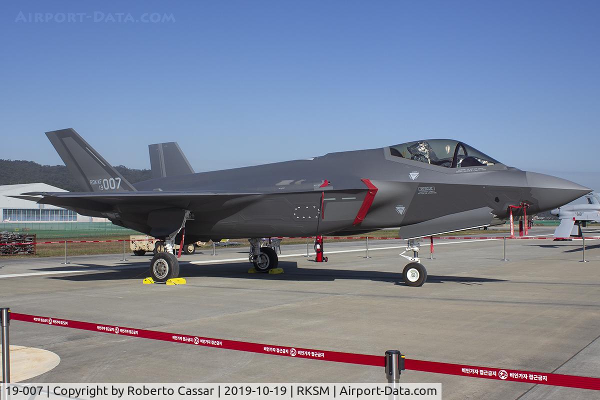 19-007, Lockheed Martin F-35A Lightning II C/N AW-07, Seoul ADEX 2019