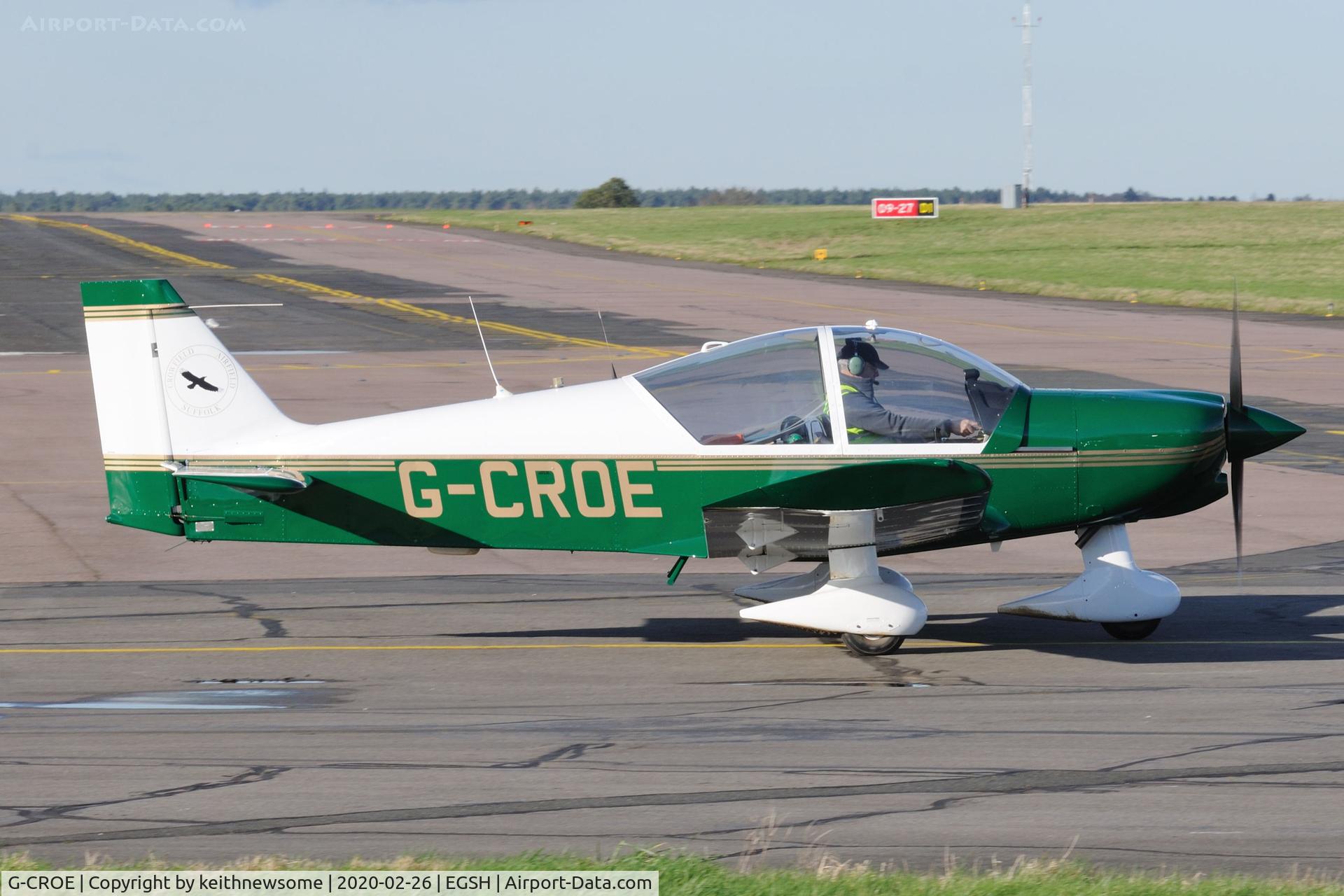 G-CROE, 1994 Robin HR-200-120B C/N 282, Leaving Norwich.