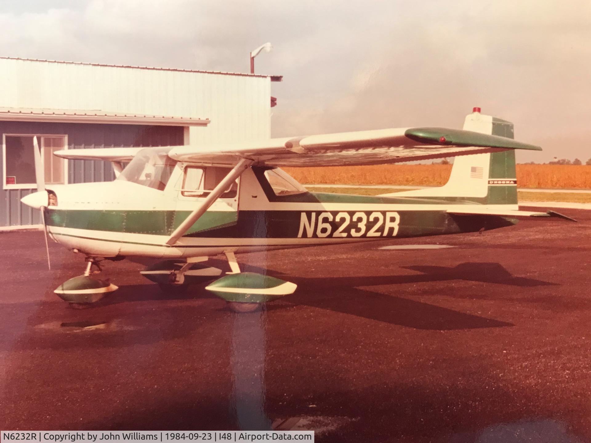 N6232R, 1965 Cessna 150E C/N 15061532, Carthage, IL I48 airport.
September 23, 1984