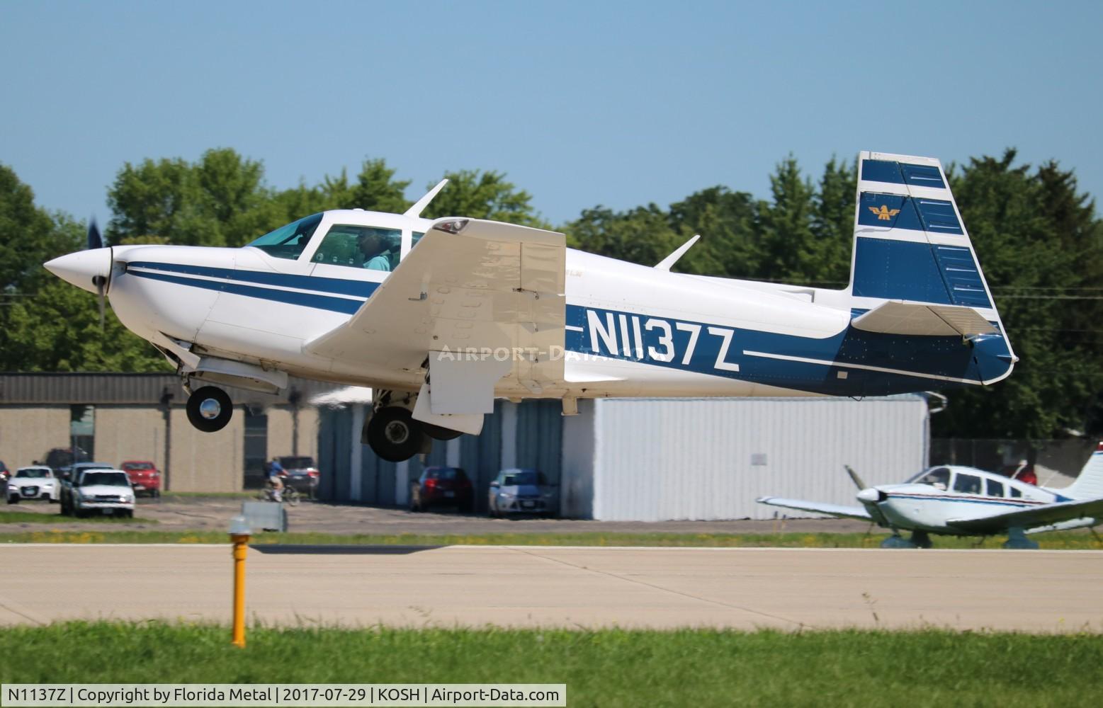 N1137Z, Mooney M20J 201 C/N 24-1628, Mooney M20J