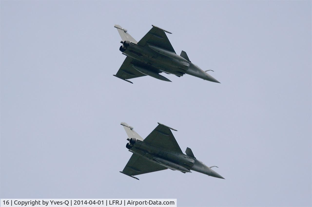 16, Dassault Rafale M C/N 16, Dassault Rafale M, Flight over Landivisiau Naval Air Base (LFRJ)