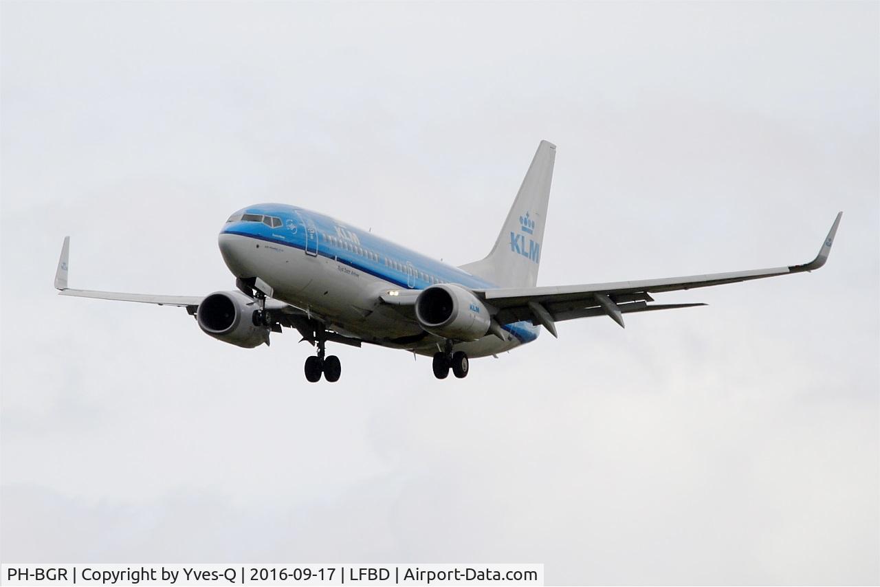PH-BGR, 2011 Boeing 737-7K2 C/N 39446, Boeing 737-7K2, Short approach rwy 29, Bordeaux Mérignac airport (LFBD-BOD)