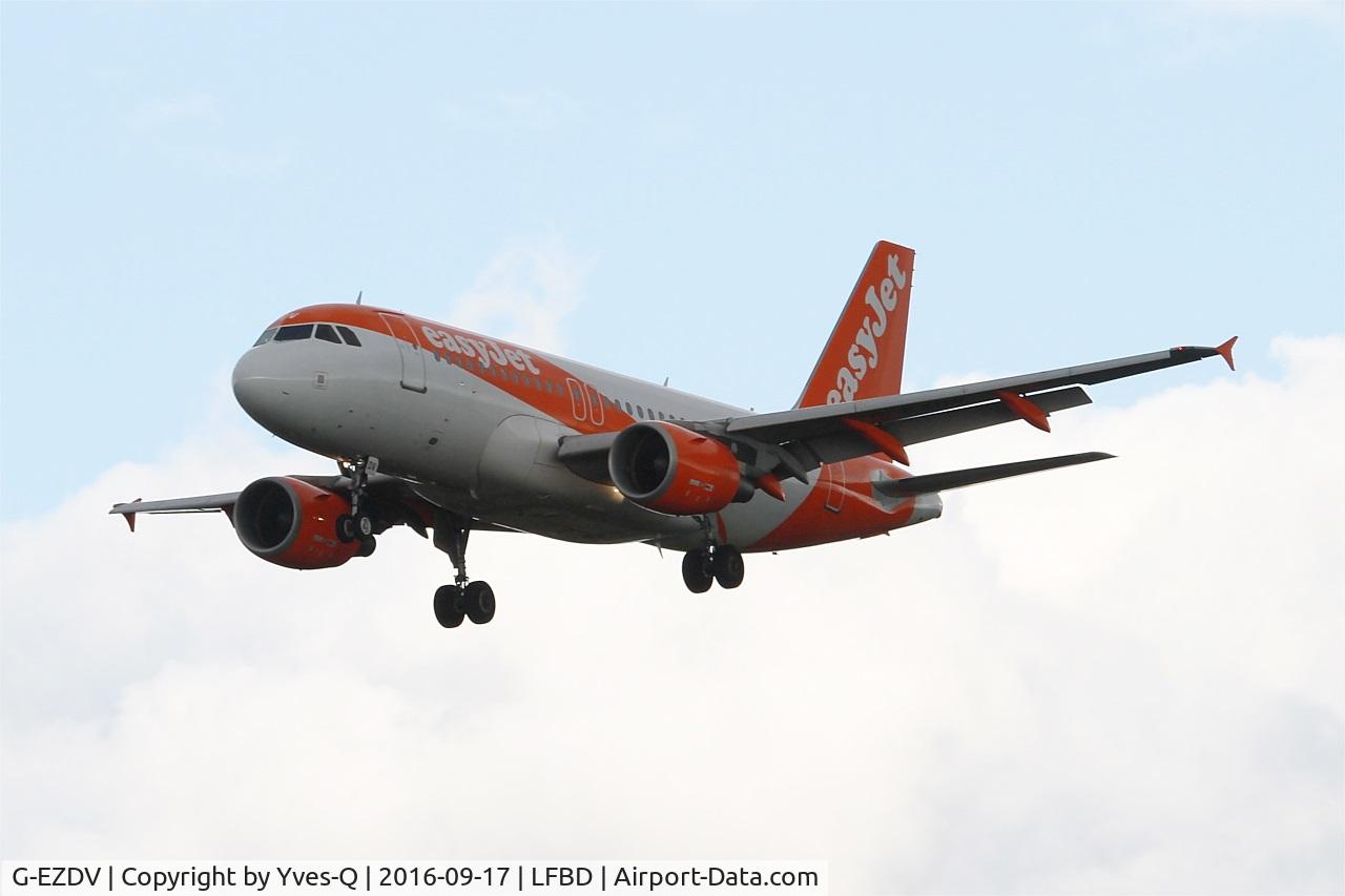 G-EZDV, 2008 Airbus A319-111 C/N 3742, Airbus A319-111, On final rwy 29, Bordeaux Mérignac airport (LFBD-BOD)