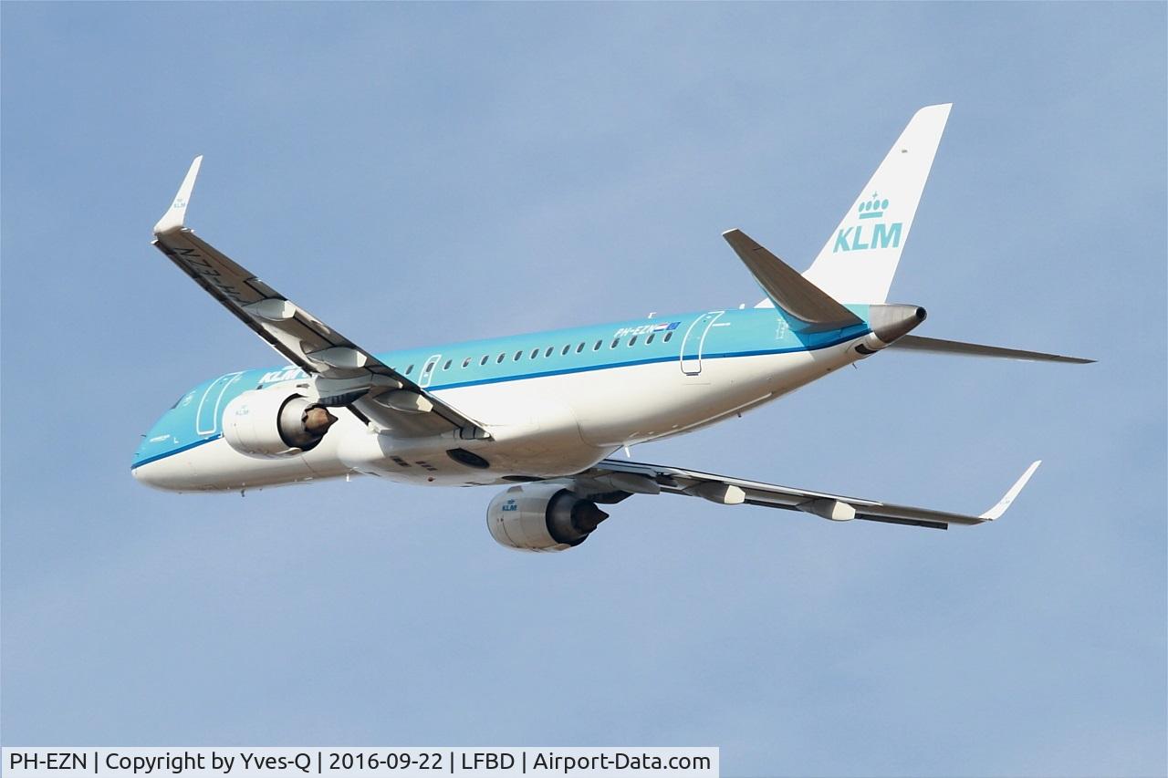 PH-EZN, 2010 Embraer 190LR (ERJ-190-100LR) C/N 19000342, Embraer ERJ-190LR, Climbing from rwy 23, Bordeaux Mérignac airport (LFBD-BOD)