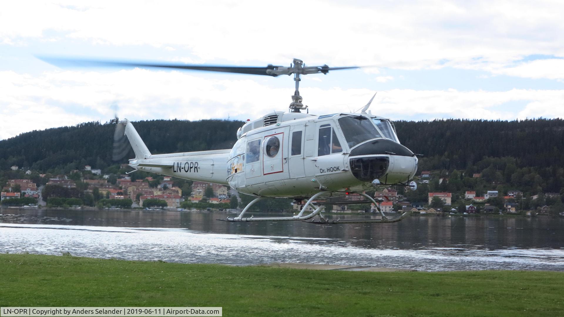 LN-OPR, Bell 205A-1 C/N 30206, 
