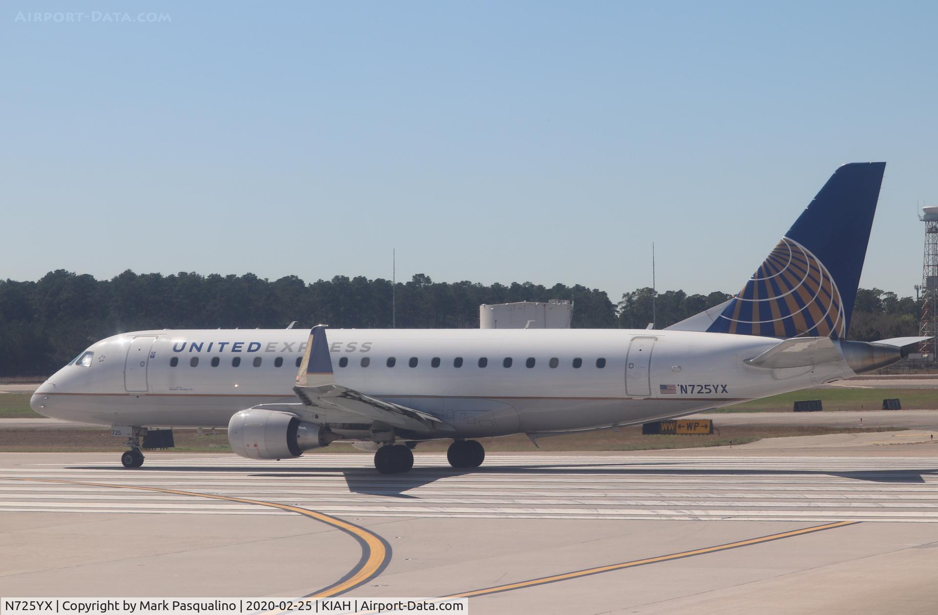 N725YX, 2015 Embraer 175LR (ERJ-170-200LR) C/N 17000506, ERJ-170-200LR