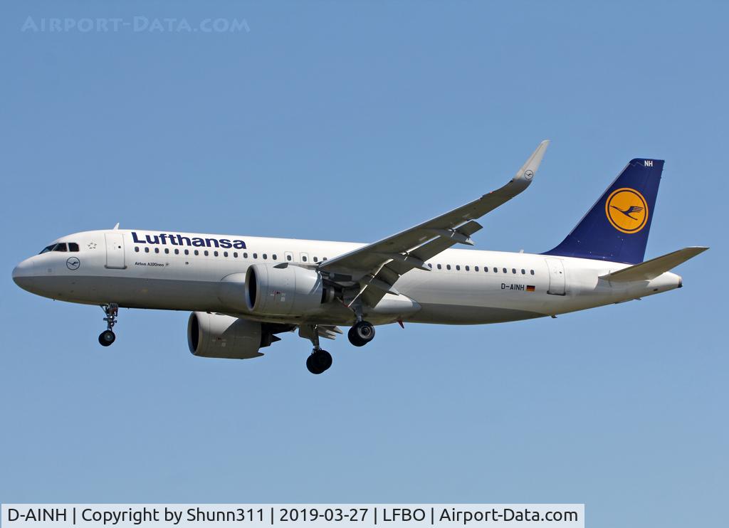 D-AINH, 2017 Airbus A320-271N C/N 7648, Landing rwy 32L