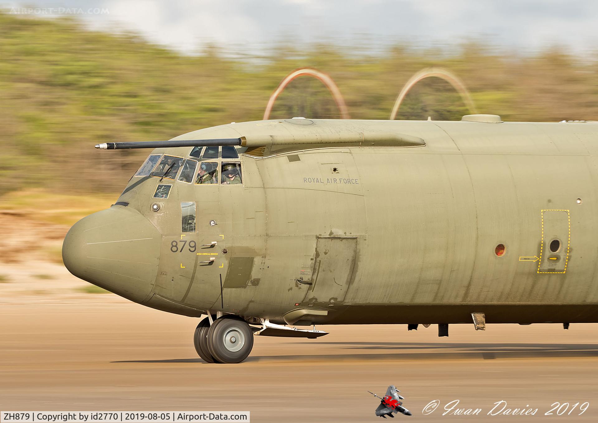 ZH879, 1998 Lockheed Martin C-130J-30 Hercules C.4 C/N 382-5463, Natural Surface Landings, West Wales