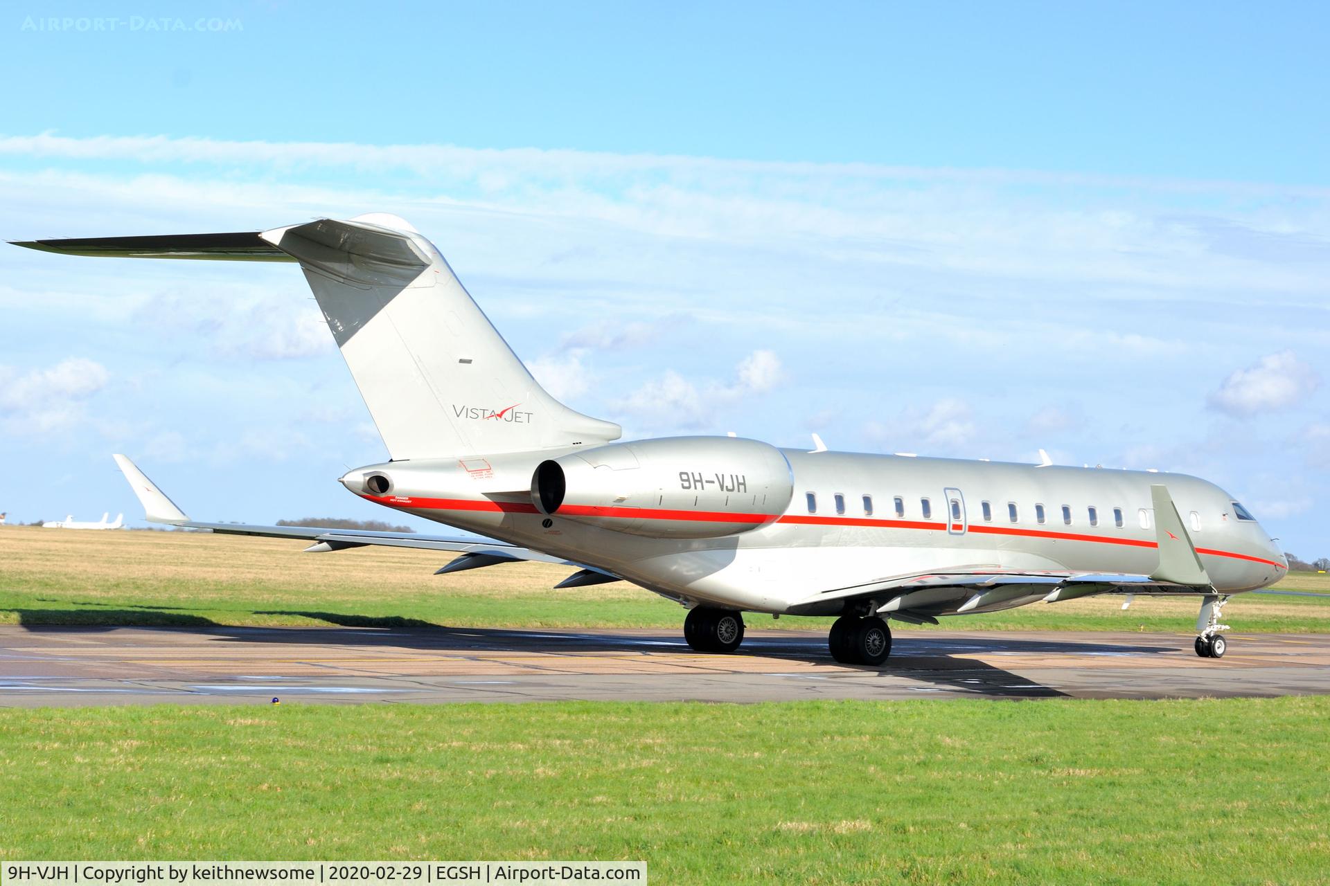 9H-VJH, 2013 Bombardier BD-700-1A10 Global 6000 C/N 9585, Leaving Norwich.