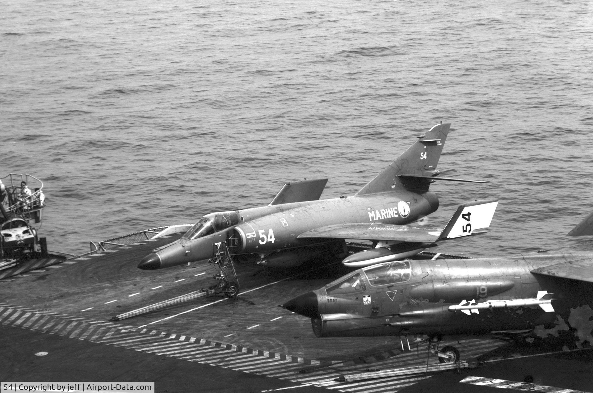 54, Dassault Super Etendard C/N 60, SEM n°54 sur porte avions