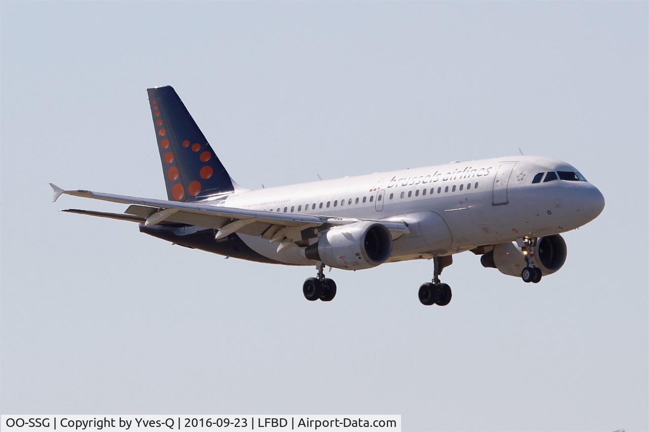 OO-SSG, 2000 Airbus A319-112 C/N 1160, Airbus A319-112, Short approach rwy 05, Bordeaux Mérignac airport (LFBD-BOD)