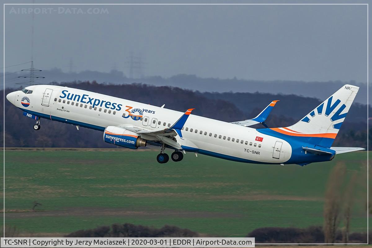 TC-SNR, 2010 Boeing 737-8HC C/N 40754, Boeing 737-8HC