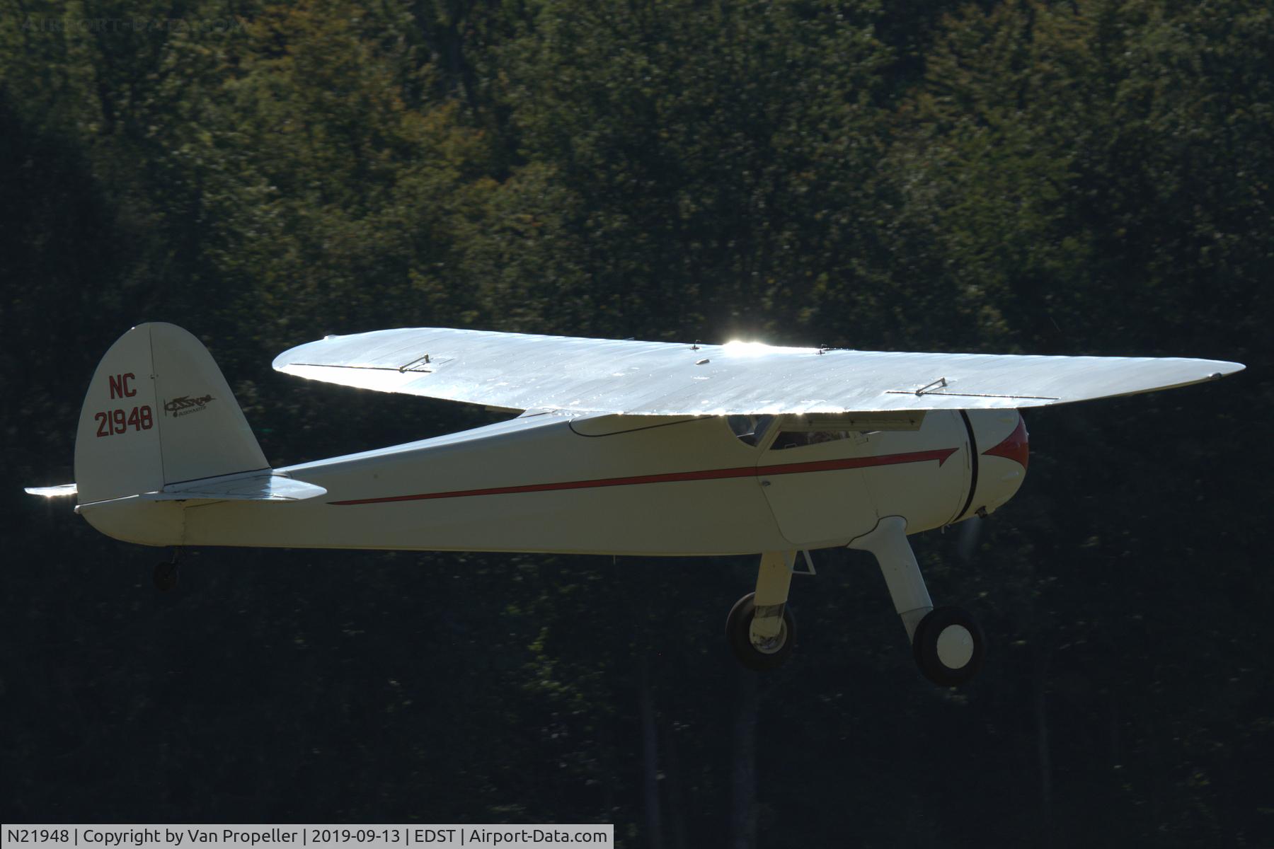 N21948, 1940 Cessna C-165 Airmaster C/N 563, Cessna C-165 Airmaster landing in the late afternoon sun at Hahnweide airfield, Hermany. OTT 2019