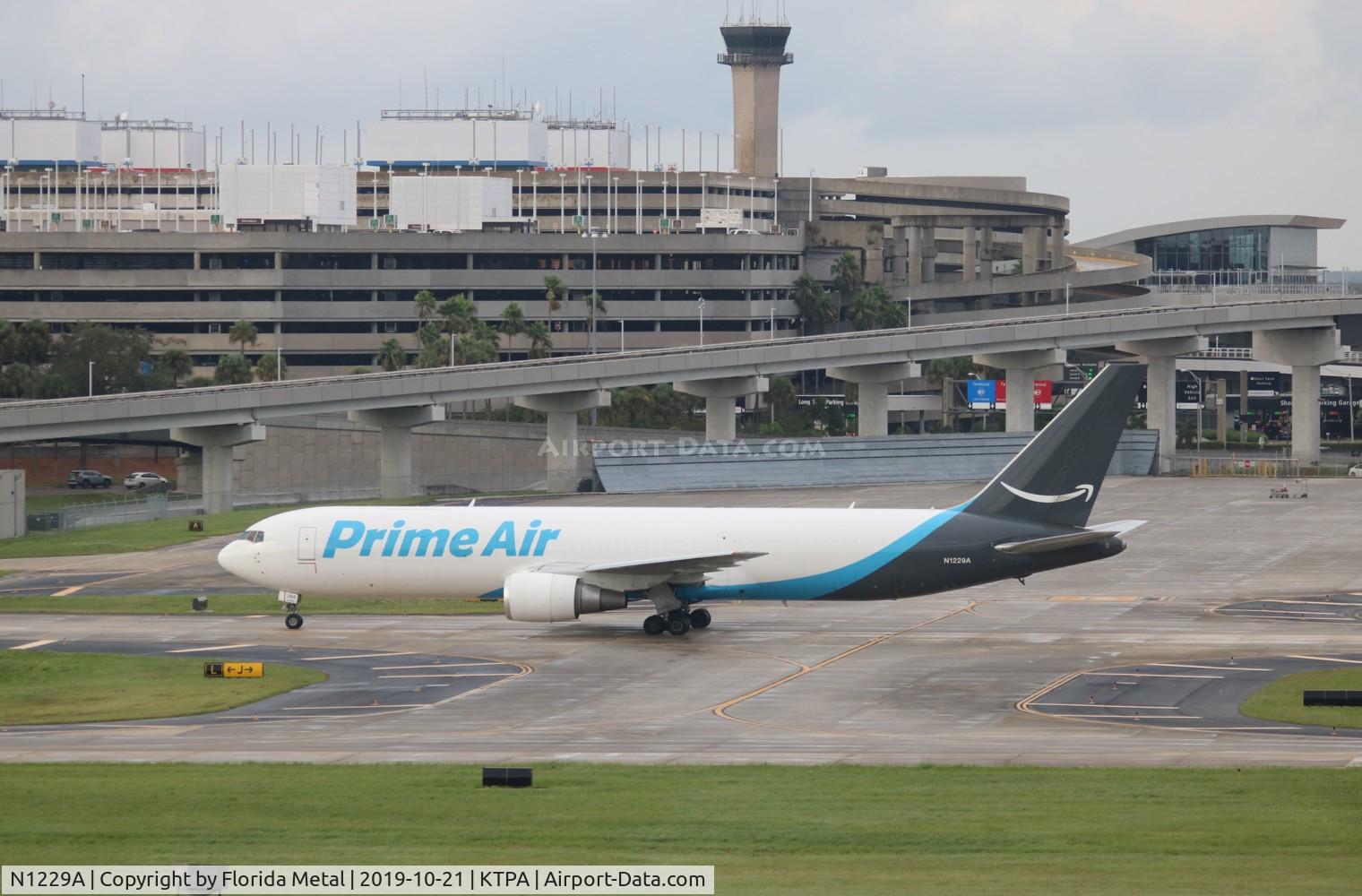 N1229A, 1999 Boeing 767-306/ER C/N 28884, Amazon Prime Air