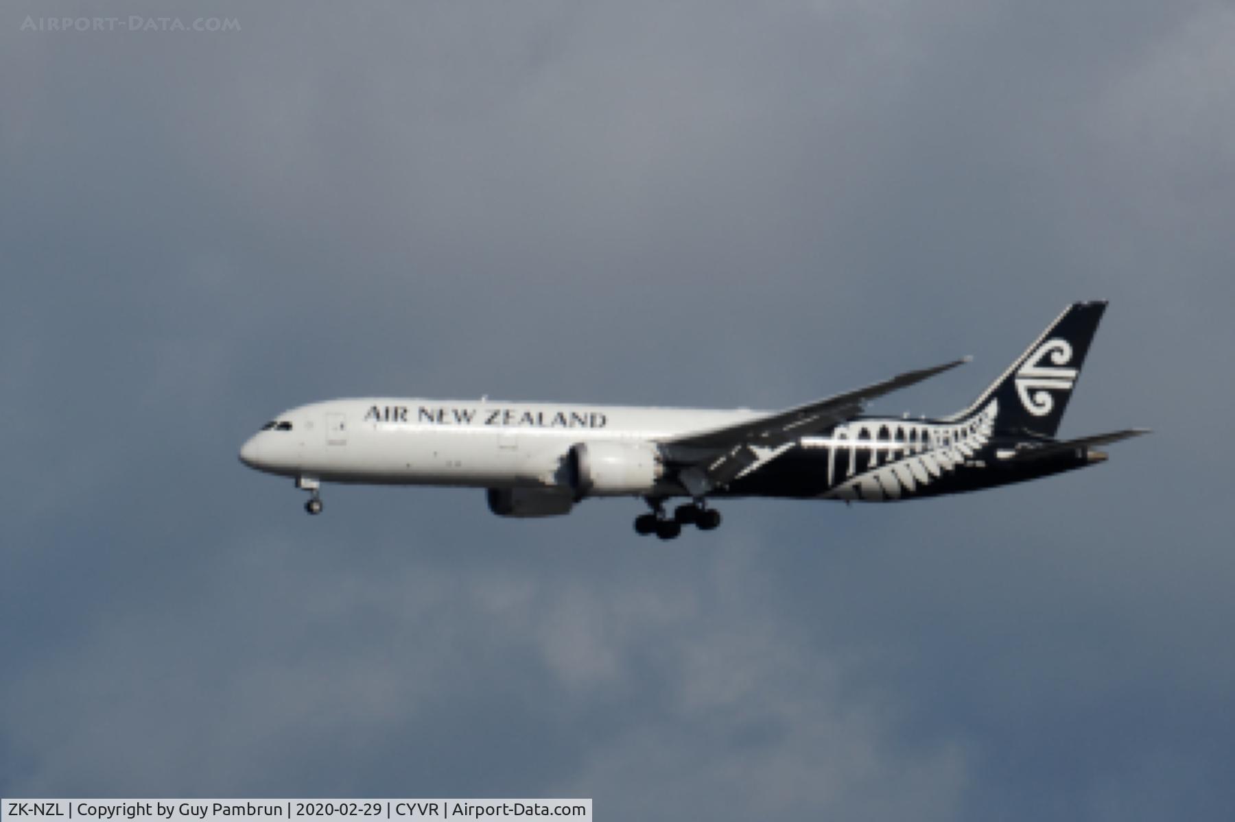 ZK-NZL, 2017 Boeing 787-9 Dreamliner Dreamliner C/N 43218, Landing