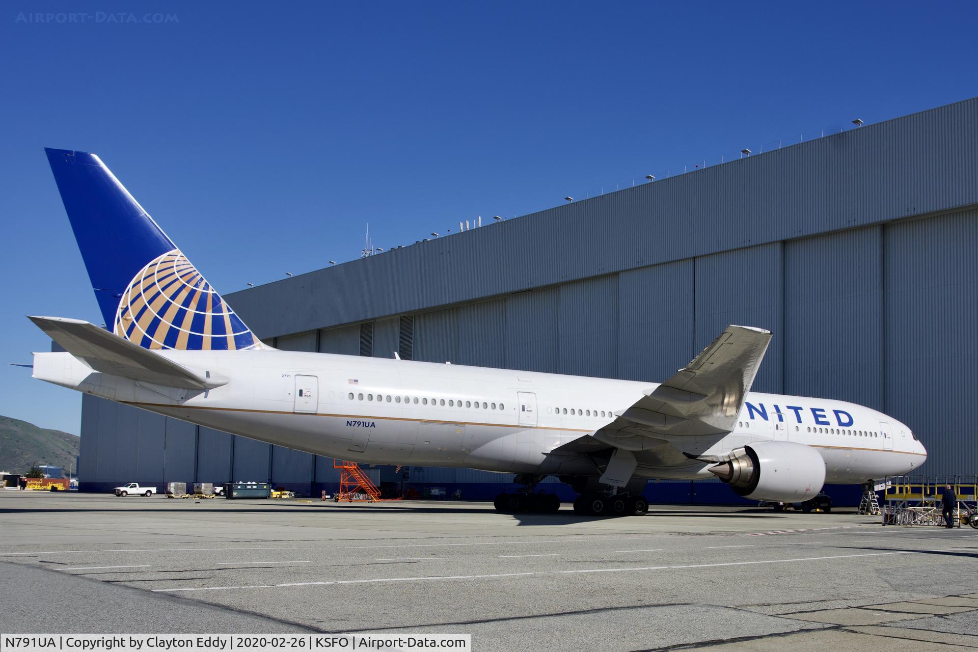 N791UA, 1997 Boeing 777-222 C/N 26933, SFO 2020.
