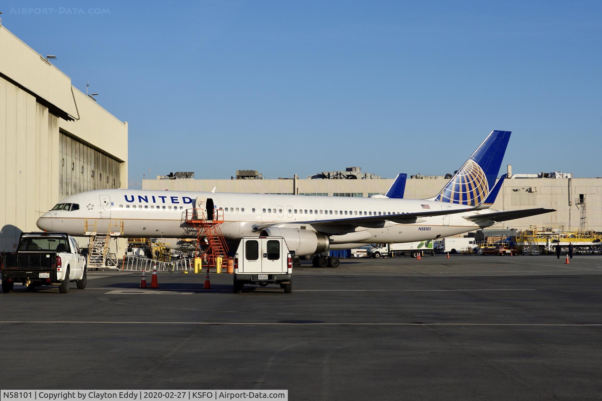 N58101, 1994 Boeing 757-224 C/N 27291, sfo 2020.