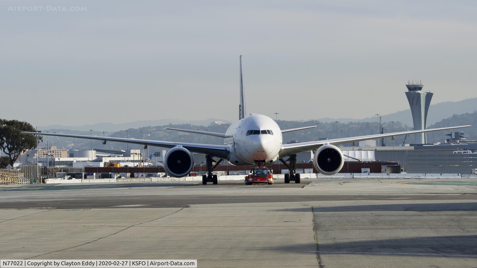 N77022, 2010 Boeing 777-224 C/N 39777, SFO 2020.
