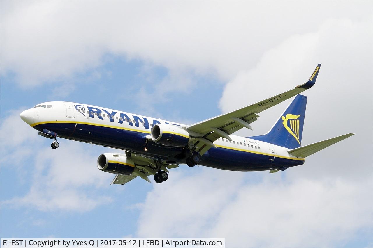 EI-EST, 2011 Boeing 737-8AS C/N 34994, Boeing 737-8AS, On final rwy 23, Bordeaux-Mérignac airport (LFBD-BOD)