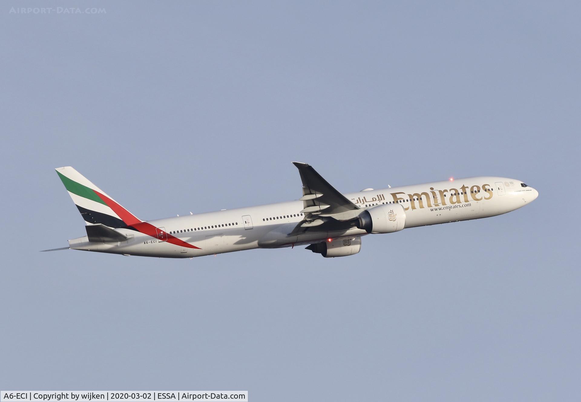 A6-ECI, 2008 Boeing 777-31H/ER C/N 35580, RWY 19R
