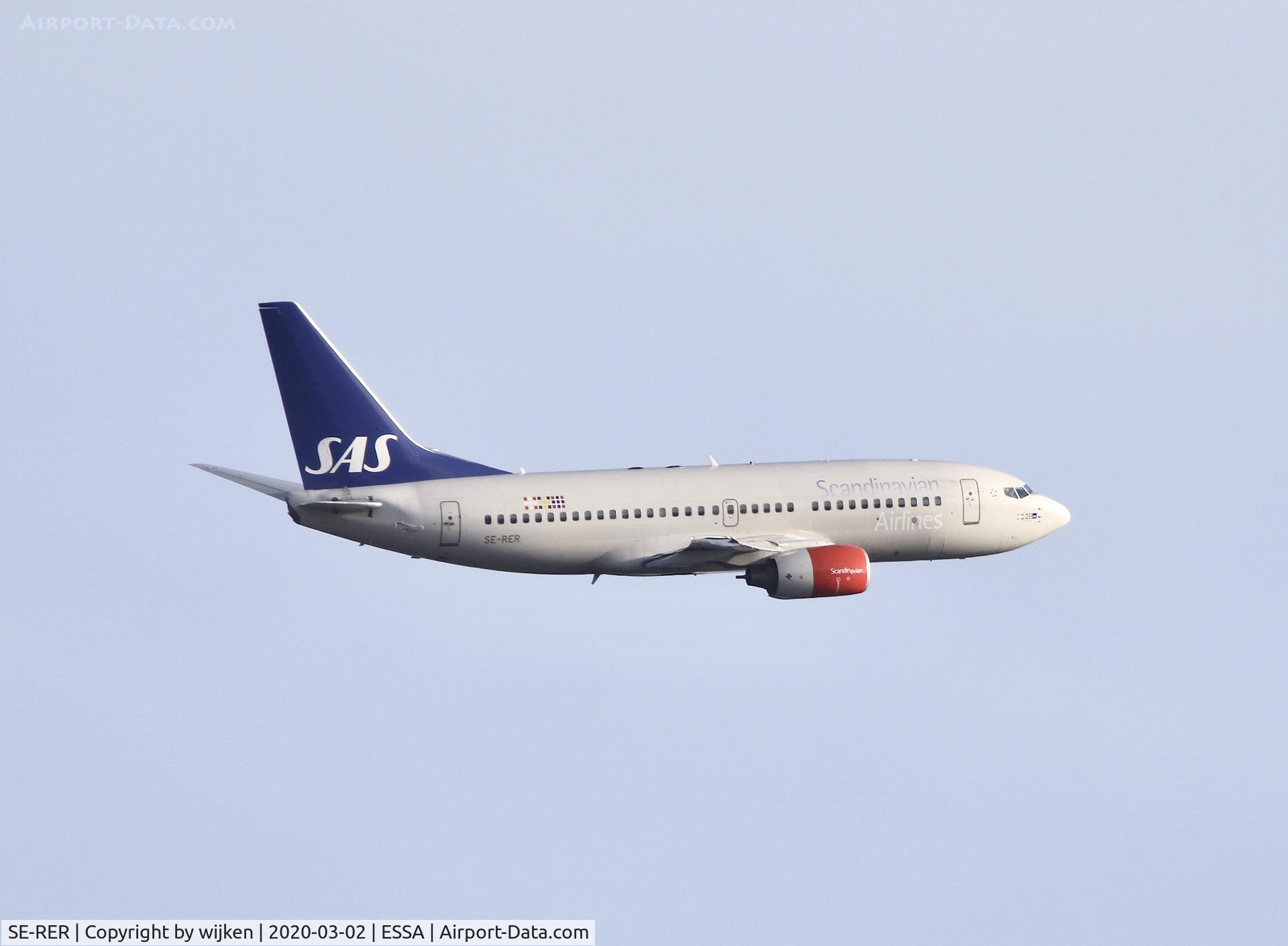 SE-RER, 2000 Boeing 737-7BX C/N 30736, RWY 19R