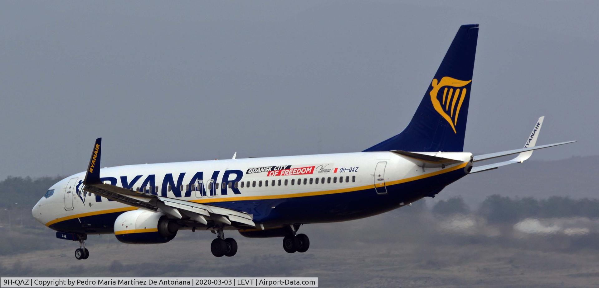 9H-QAZ, 2015 Boeing 737-8AS C/N 44700, Aeropuerto de Foronda - Vitoria-Gasteiz - Euskadi - España