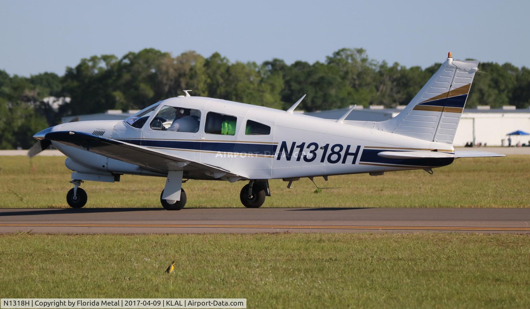 N1318H, 1977 Piper PA-28R-201T Cherokee Arrow III C/N 28R-7703022, PA-28R-201T