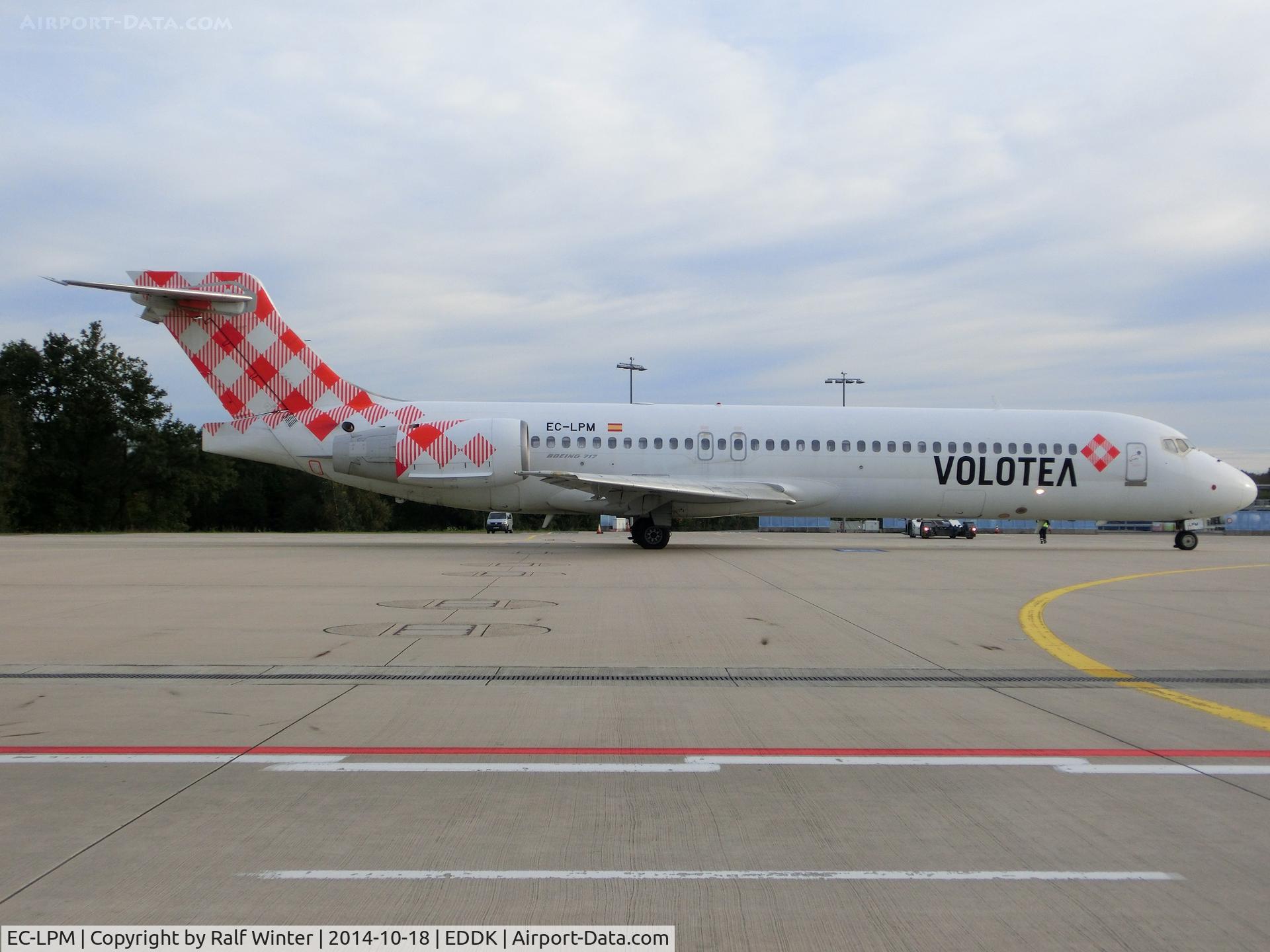 EC-LPM, 2005 Boeing 717-2BL C/N 55185, Boeing 717-2BL - V7 VOE Volotea Airlines 'Sabrina Guillon Valle De Nantes' - EC-LPM - 18.10.2014 - CGN