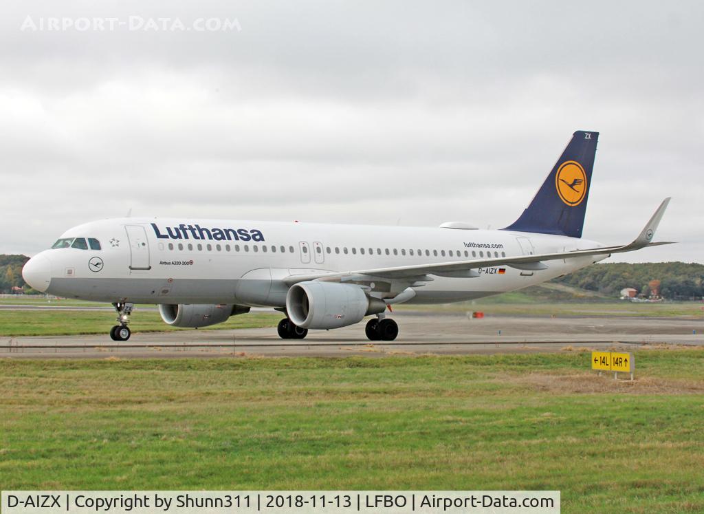 D-AIZX, 2013 Airbus A320-214 C/N 5741, Taxiing to the Terminal... Wifi pod mounted...