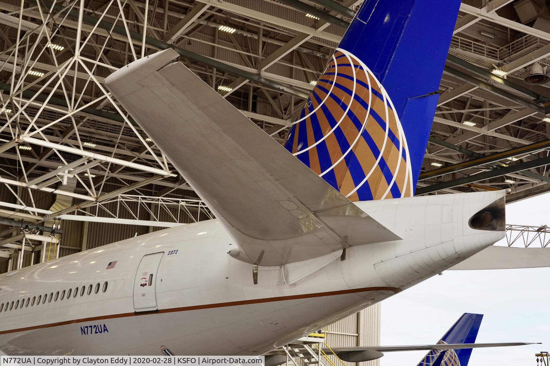 N772UA, 1995 Boeing 777-222 C/N 26930, SFO 2020.