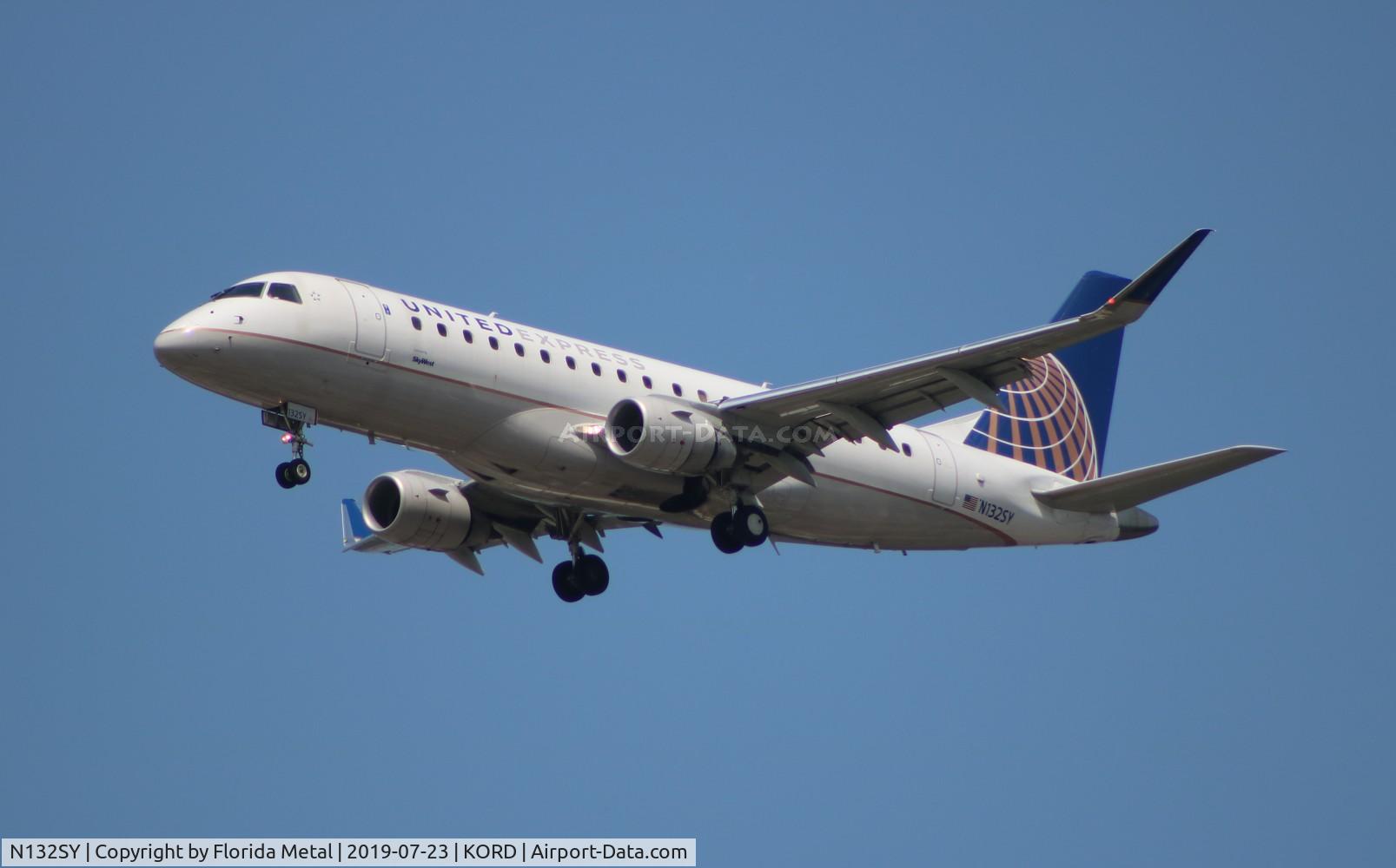 N132SY, 2015 Embraer 170LR (ERJ-170-100LR) C/N 17000451, ORD 2019