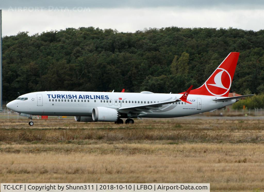 TC-LCF, 2018 Boeing 737-8 MAX C/N 60037, Taking off from rwy 14R