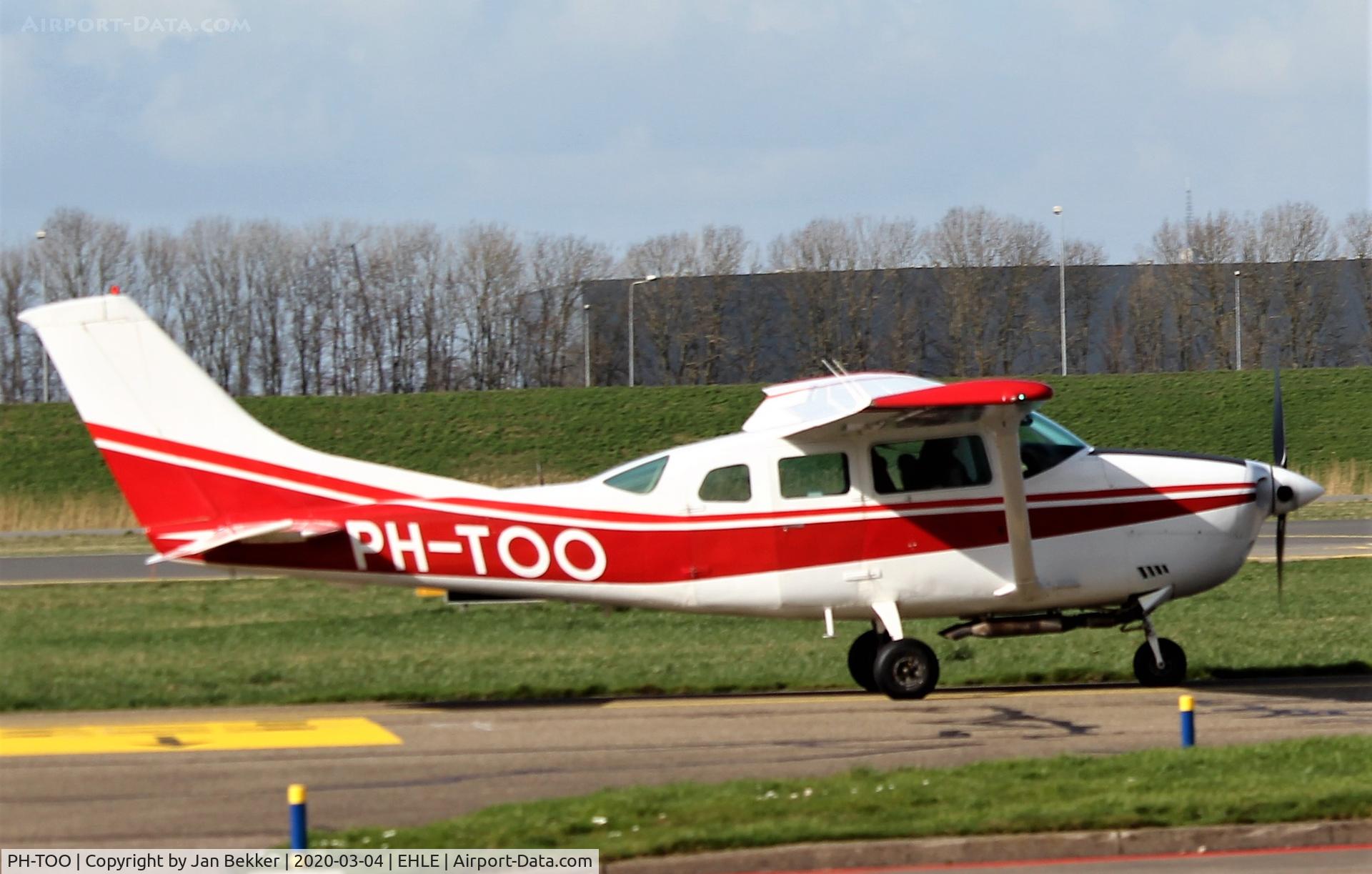 PH-TOO, Cessna U206G Stationair C/N U20606258, Lelystad Airport
