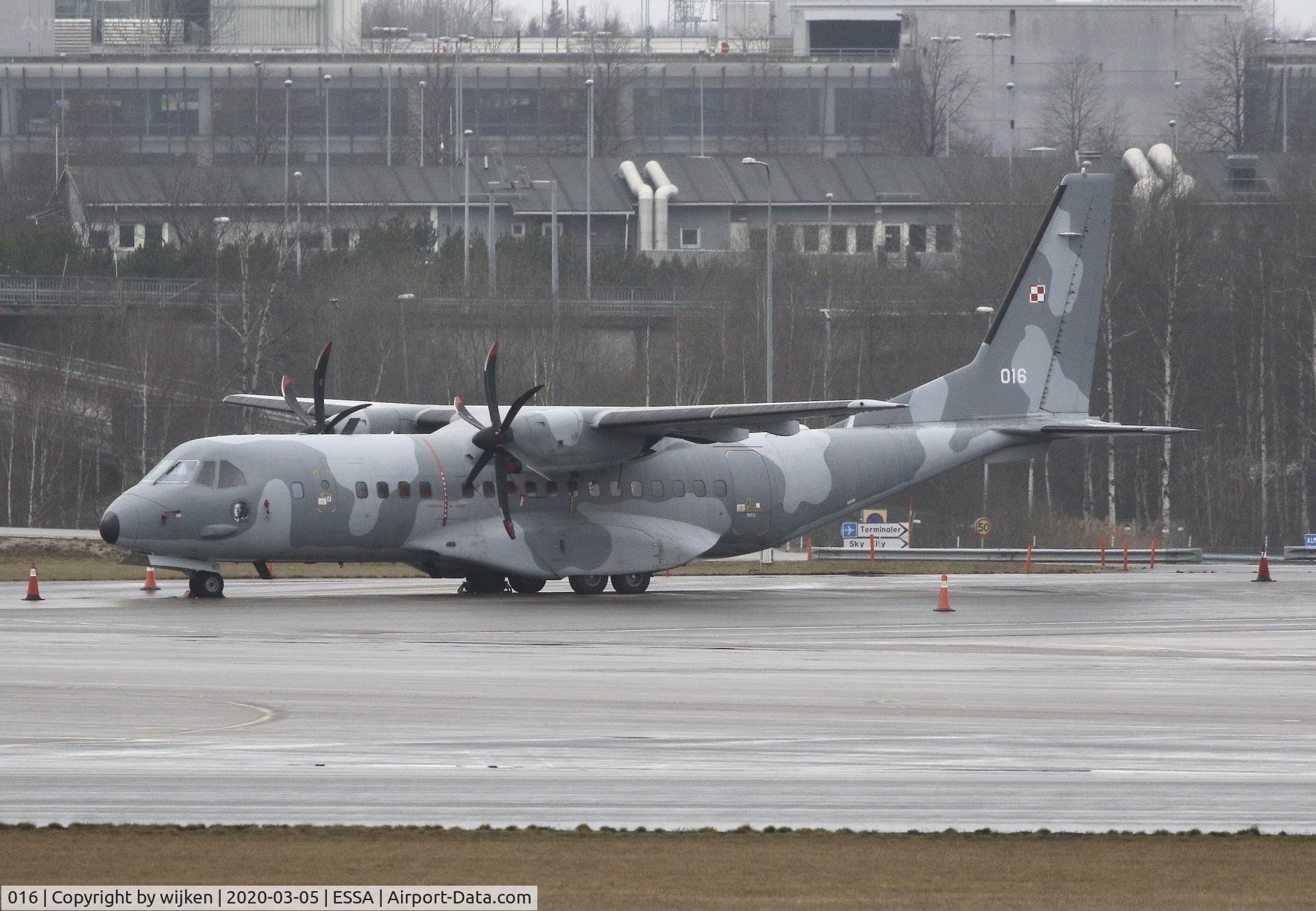 016, 2004 CASA C-295M C/N S-018, Ramp M