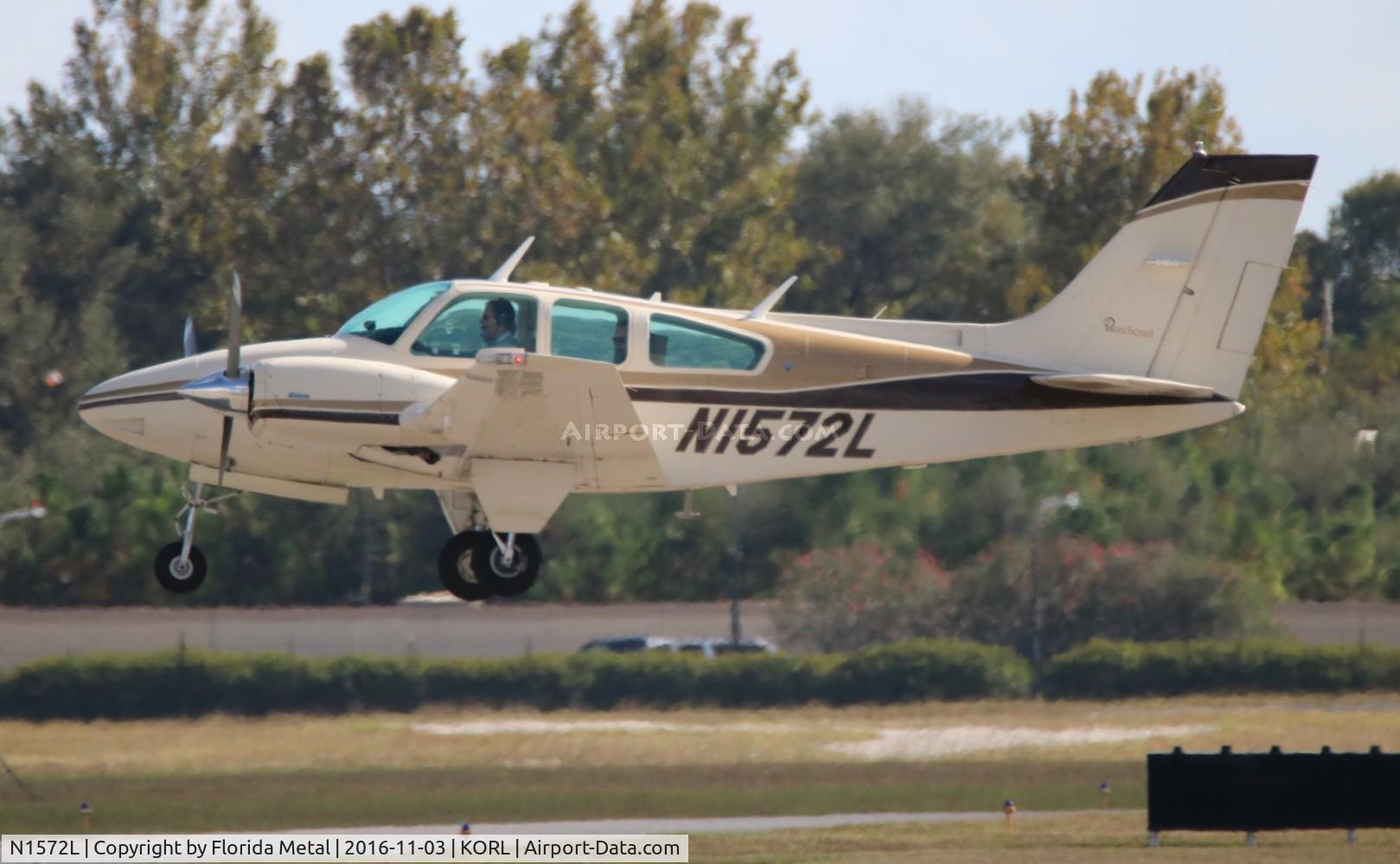 N1572L, 1976 Beech 95-B55 (T42A) Baron C/N TC-1946, Baron 55