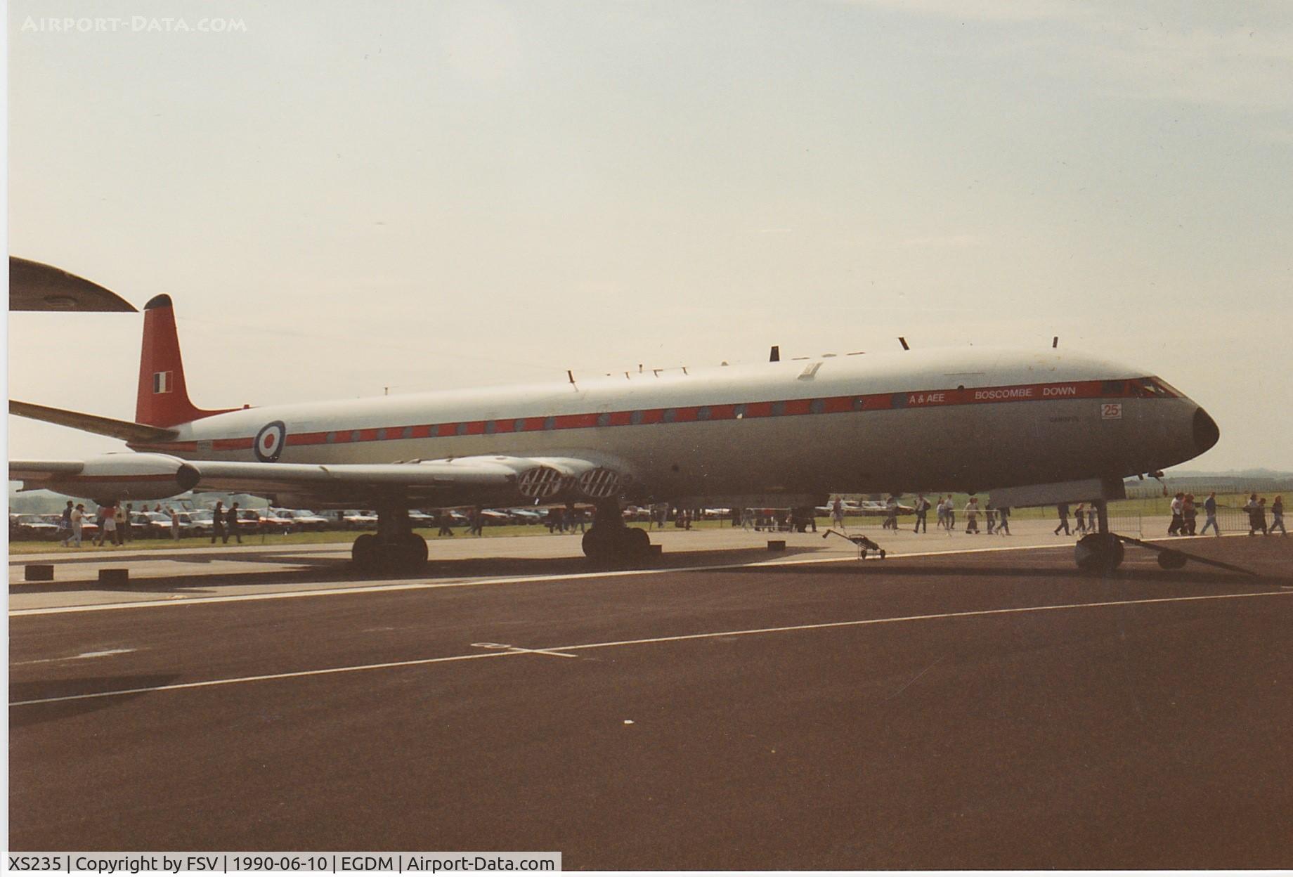 XS235, 1963 De Havilland DH.106 Comet 4C C/N 6473, XS235 at Boscombe Down