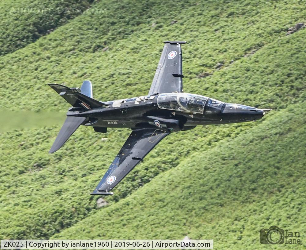 ZK025, 2009 British Aerospace Hawk T2 C/N RT016/1254, LFA17 Dunmail Raise