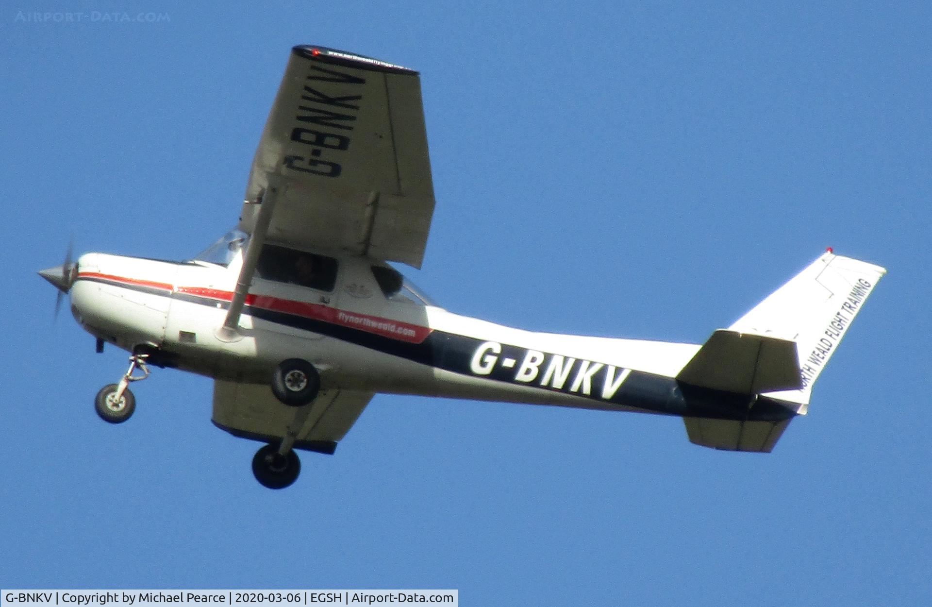 G-BNKV, 1979 Cessna 152 C/N 152-83079, Departing RWY 27 to Peterborough (XHV).