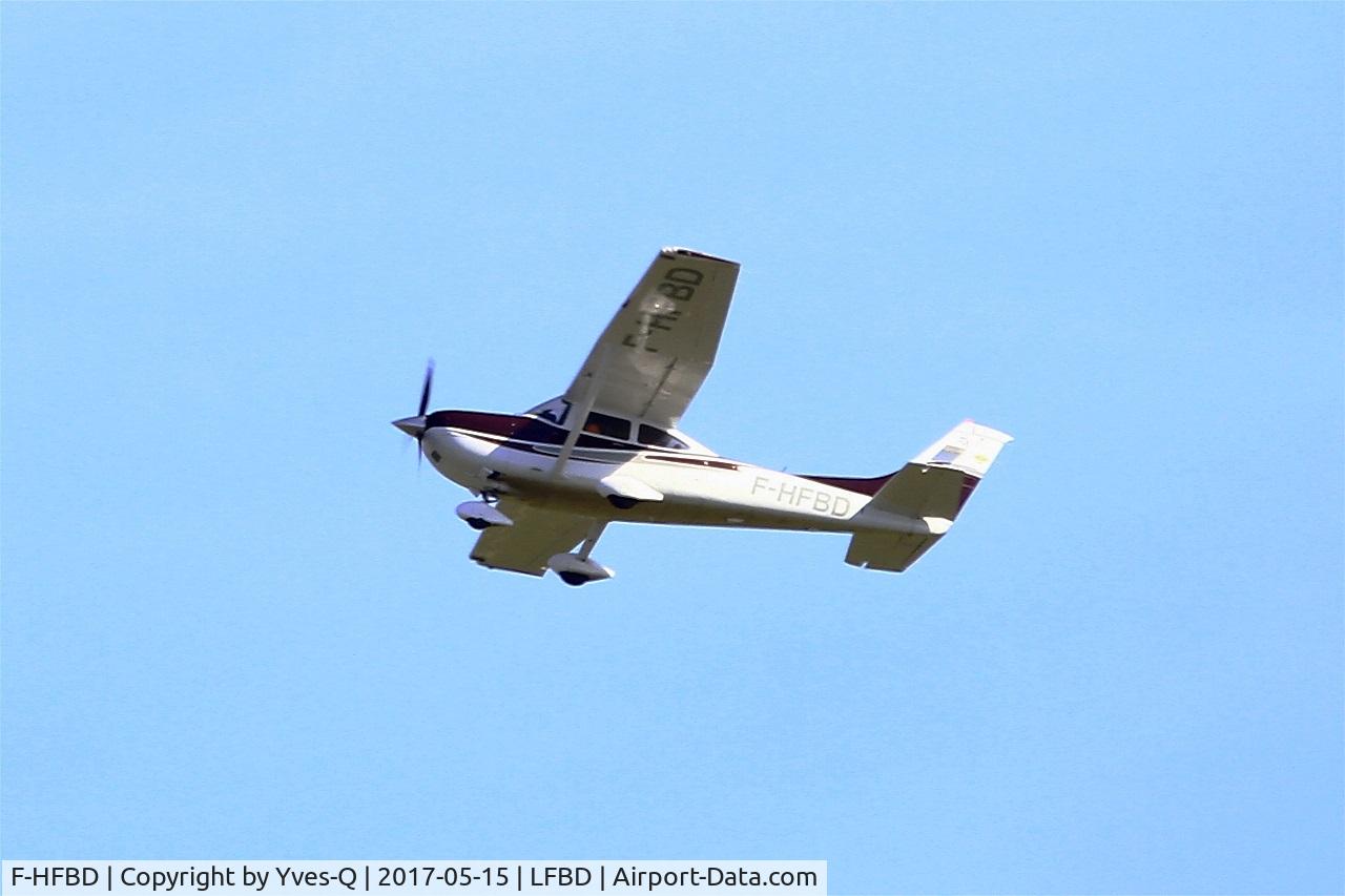 F-HFBD, 2004 Cessna 182T Skylane C/N 18281443, Cessna 182T Skylane, Take off rwy 23, Bordeaux-Mérignac airport (LFBD-BOD)
