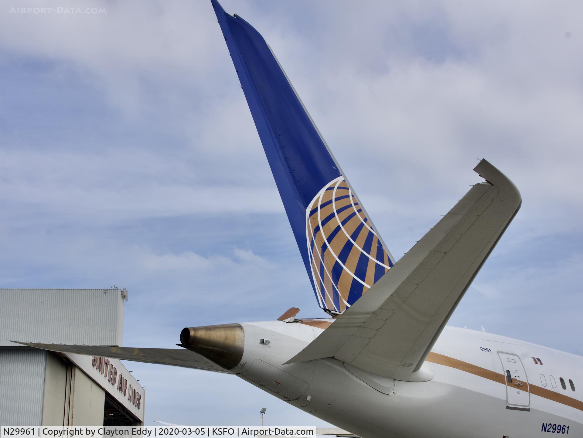 N29961, 2015 Boeing 787-9 Dreamliner Dreamliner C/N 37811, SFO 2020.