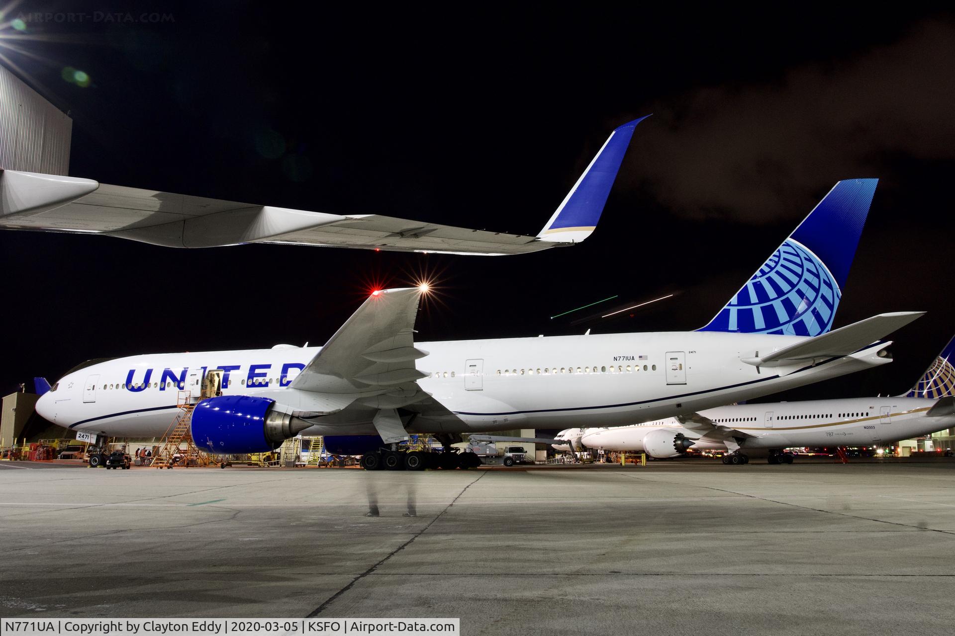 N771UA, 1995 Boeing 777-222 C/N 26932, SFO 2020.