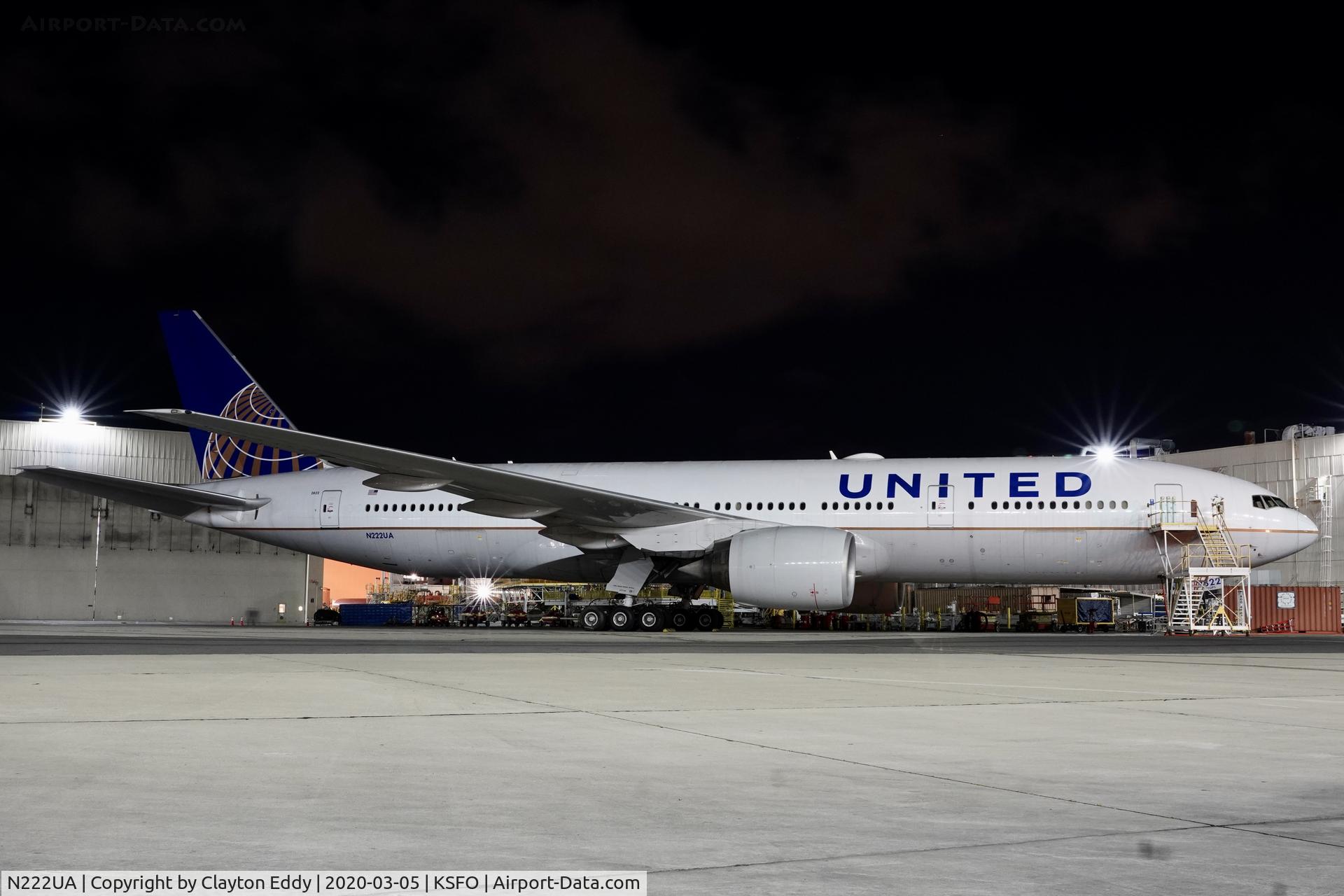 N222UA, 2001 Boeing 777-222 C/N 30553, SFO 2020.