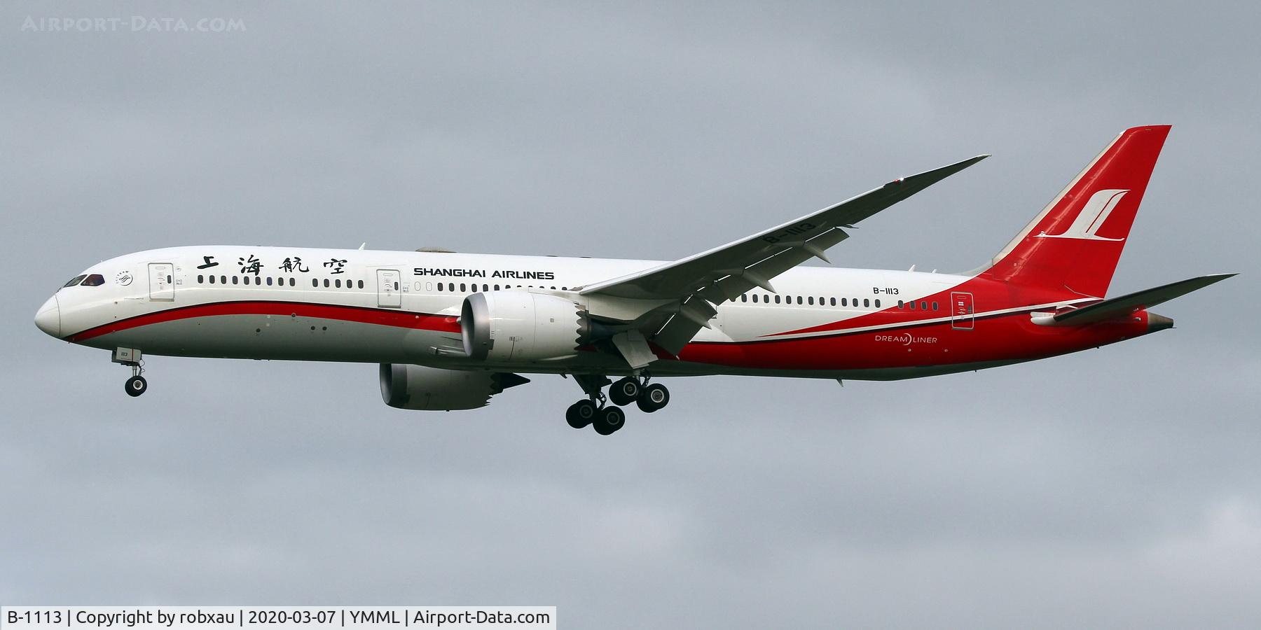 B-1113, 2018 Boeing 787-9 Dreamliner Dreamliner C/N 63708, Short final for runway 16