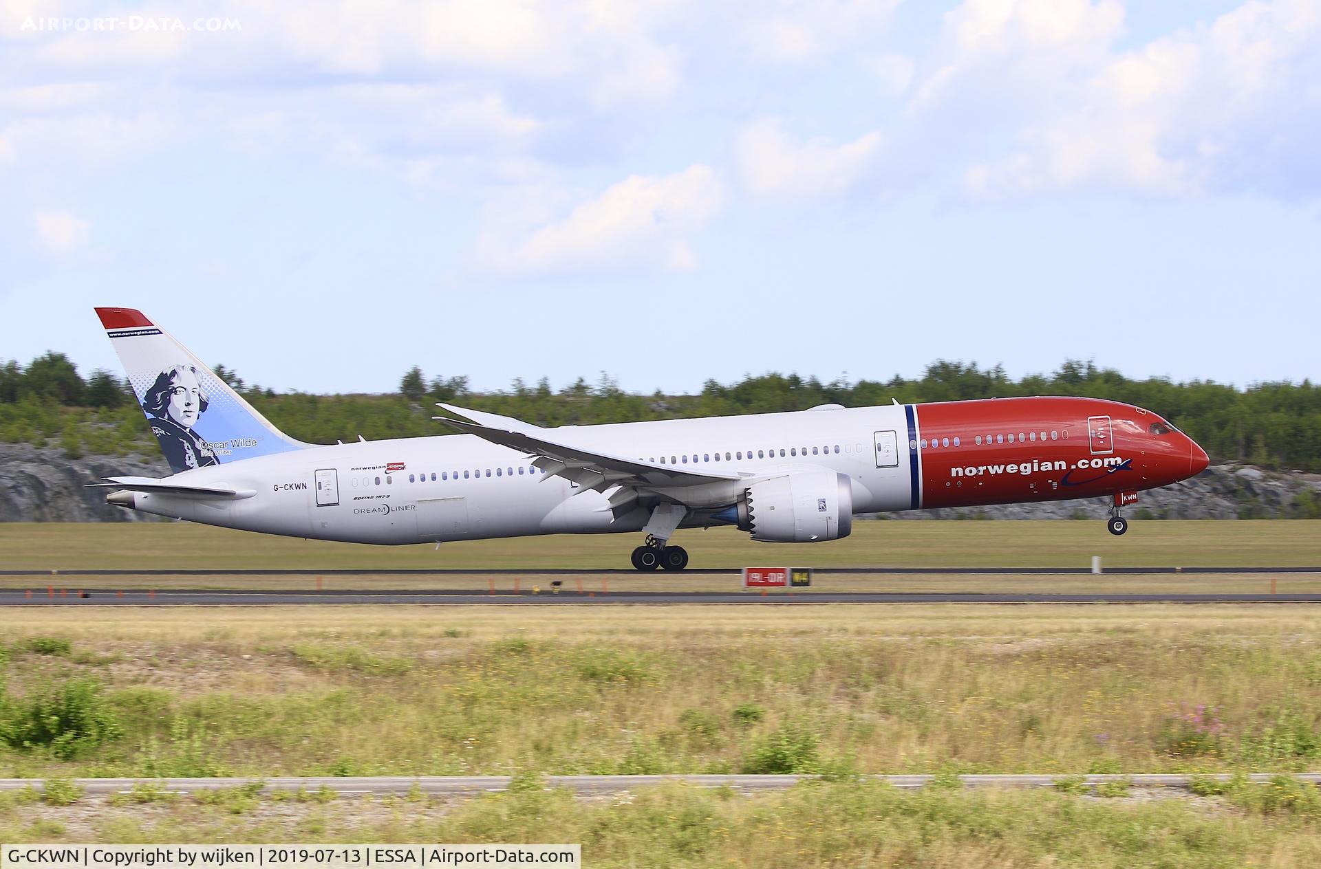 G-CKWN, 2018 Boeing 787-9 Dreamliner C/N 63317, RWY 19L